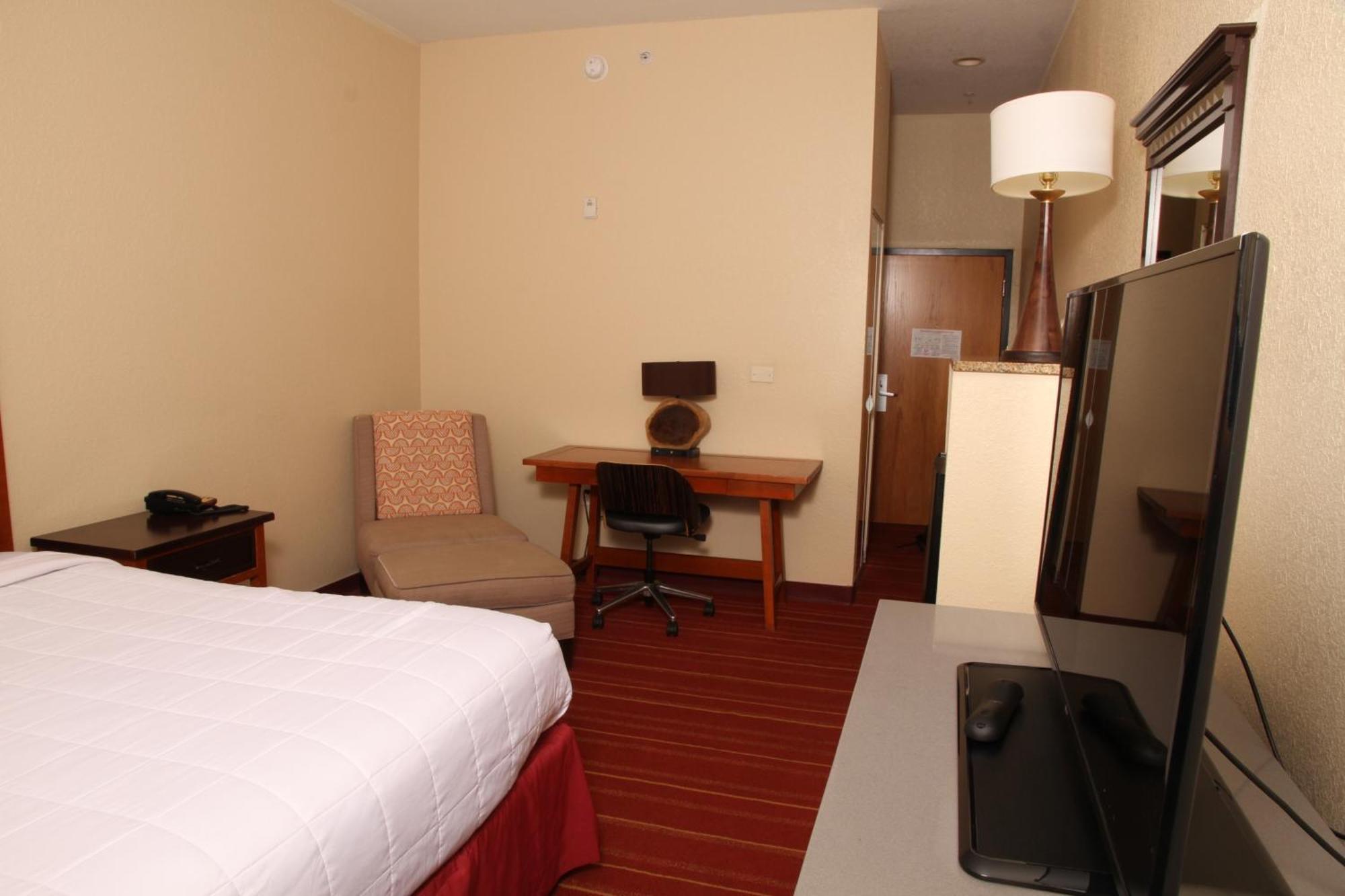 Days Inn By Wyndham Semmes Мобил Экстерьер фото