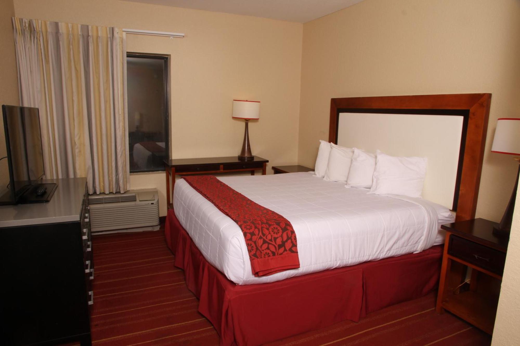 Days Inn By Wyndham Semmes Мобил Экстерьер фото